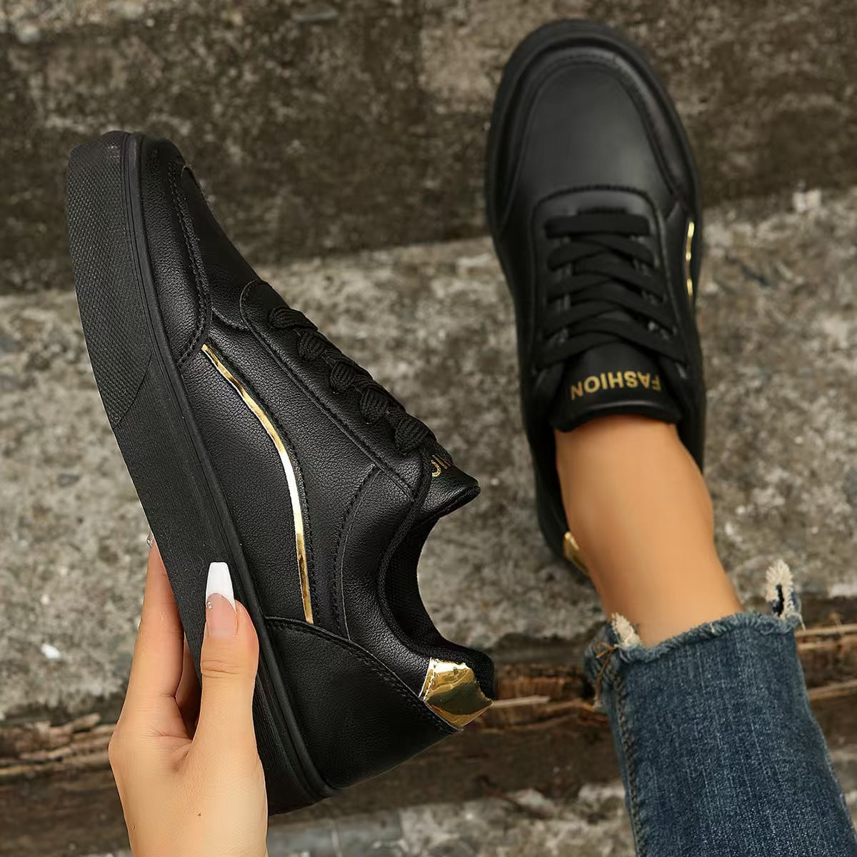 Vegan Leather Fashion Round Toe Flat Sneakers